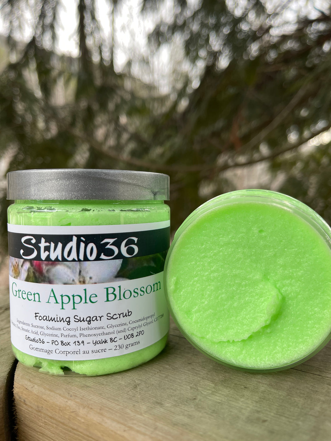 Green Apple Blossom Foaming Body Scrub